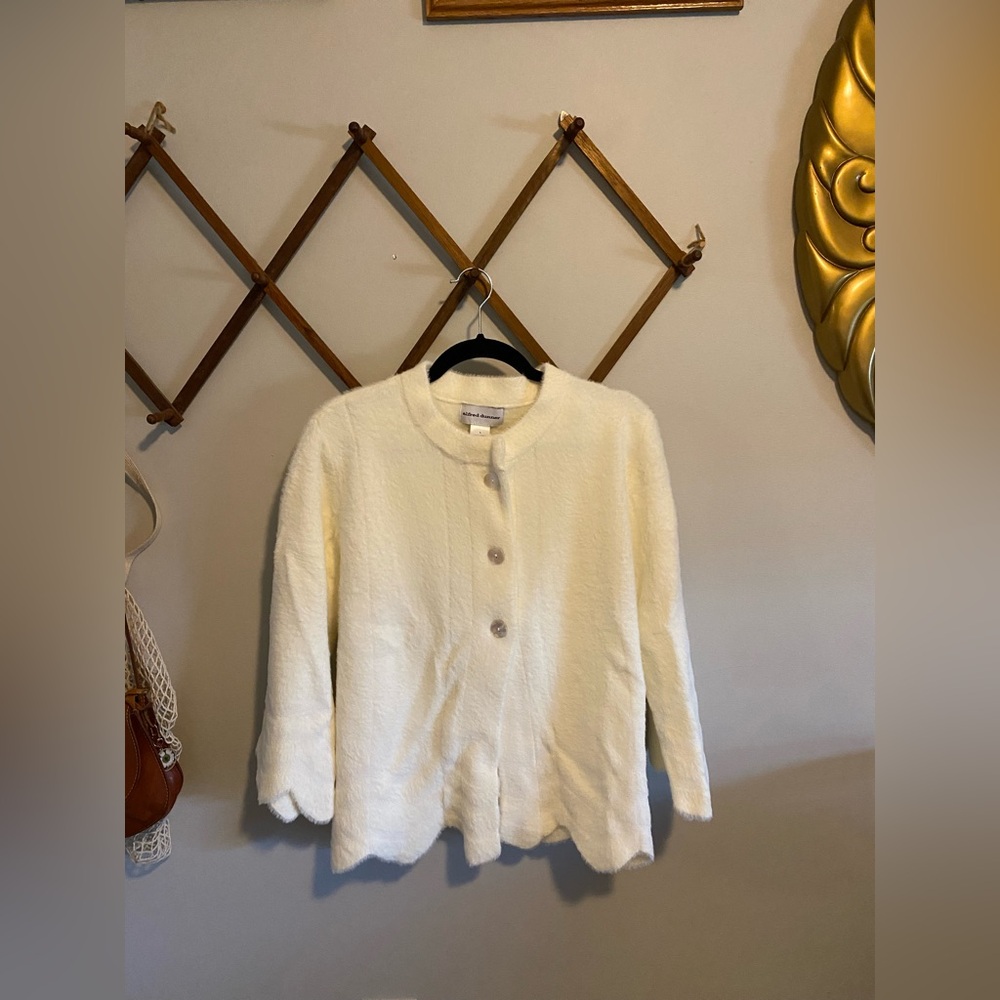 Alfred Dunner Elegant Cream Women's Scalloped Cardigan